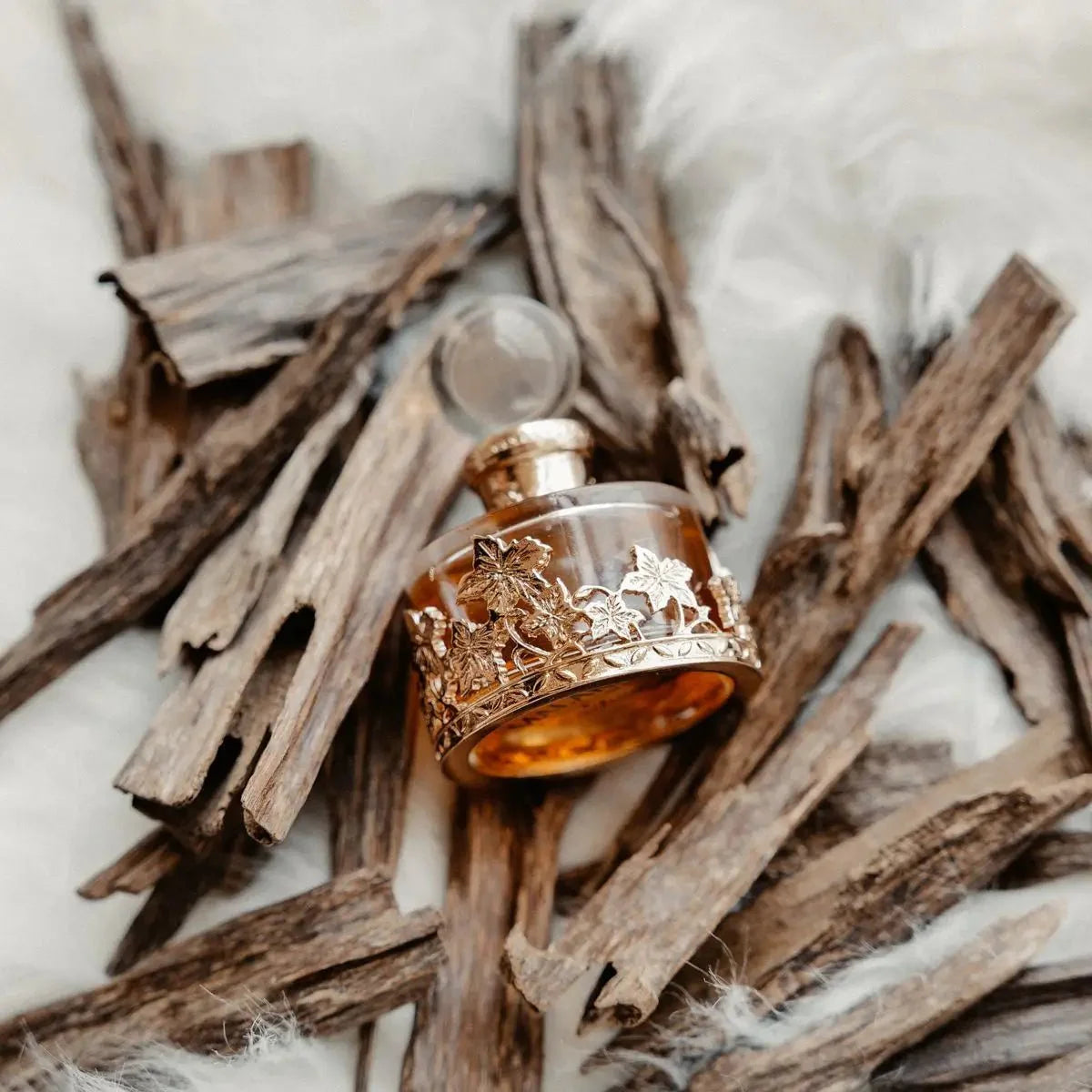 Swiss Arabian Oud Malaki Concentrated Perfume Oil with Saffron Rose