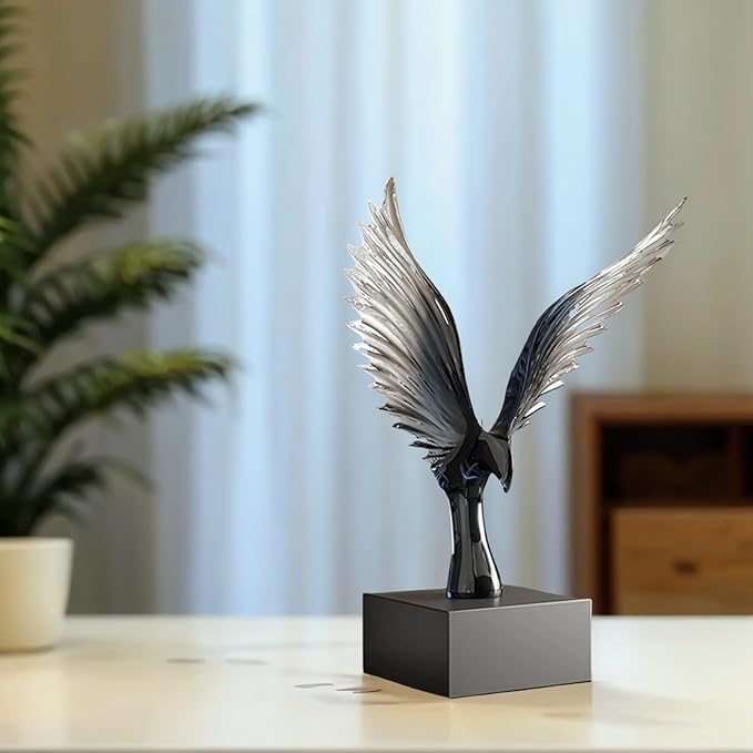 Eagle Statue Decoration