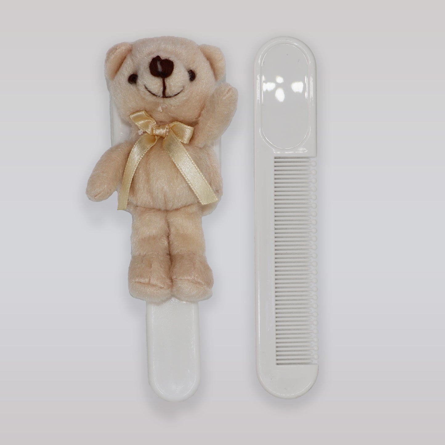 Pasito a Pasito Soft Lying Bear Baby Brush and Comb Set