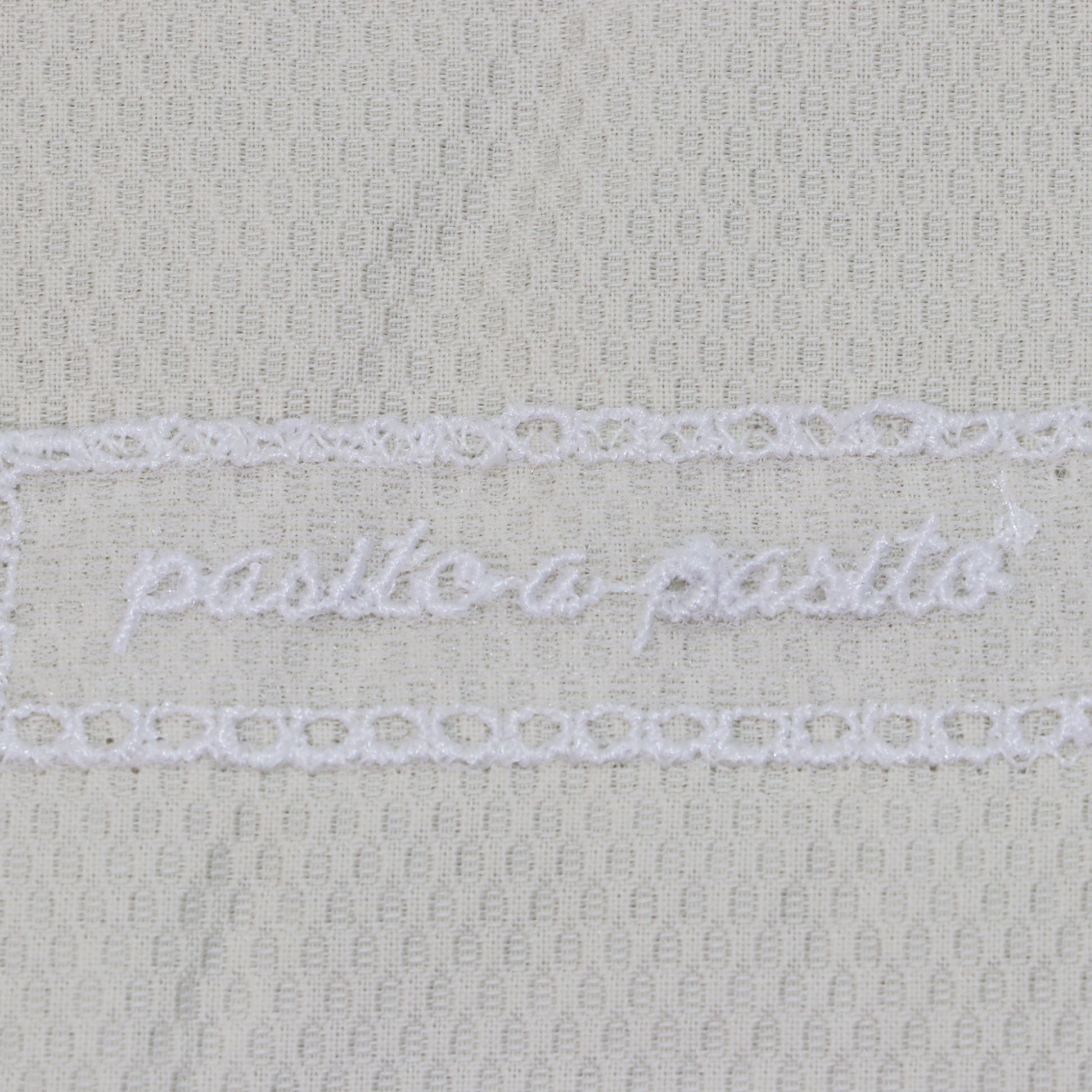 Pasito a Pasito Universal Pram Sleeping Set in Soft Beige